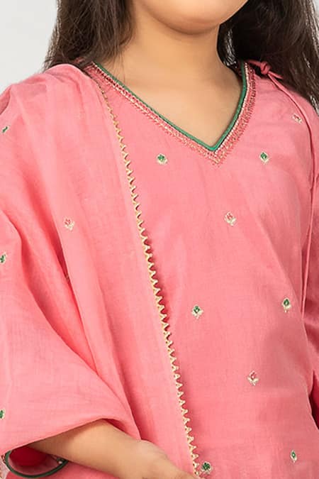 Buy BOTEH Pink Chanderi Cotton, Cotton, Silk Embroidery, Cut Work, Gota Patti Lehenga Set Online at Aza Fashions Buy_BOTEH_Pink Chanderi Cotton, Cotton, Silk Embroidery, Cut Work, Gota Patti Lehenga Set _Online_at_Aza_Fashions