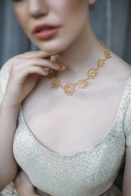 Buy_ZARIIN_Gold Plated Pearl Enchanted Glamour Jewellery Set Gift Box_Online_at_Aza_Fashions