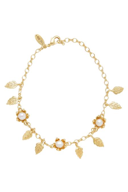 Buy_ZARIIN_Gold Plated Pearl Daisy Dreams Jewellery Set Gift Box_Online_at_Aza_Fashions