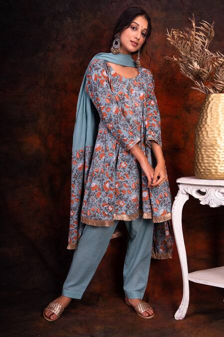 Tashee_Blue Cotton Round Printed Peplum Kurta Set _Online_at_Aza_Fashions