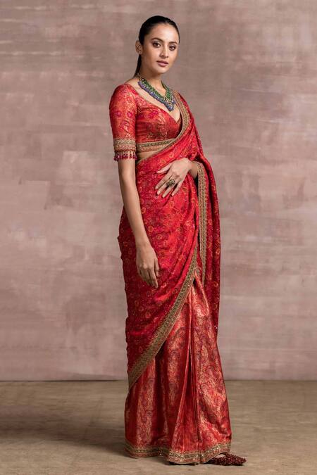 Tarun Tahiliani Red Drape Tanchoi, Skirt And Blouse Brocade V Neck Lehenga Saree Set Online at Aza Fashions Tarun Tahiliani_Red Drape Tanchoi, Skirt And Blouse Brocade V Neck Lehenga Saree Set_Online_at_Aza_Fashions