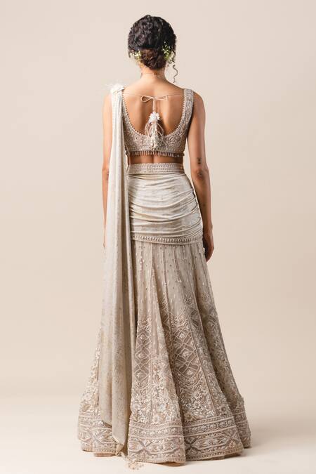 Shop Tarun Tahiliani White Tissue, Tulle, Georgette V Neck Draped Lehenga Saree at Aza Fashions Shop_Tarun Tahiliani_White Tissue, Tulle, Georgette V Neck Draped Lehenga Saree_at_Aza_Fashions