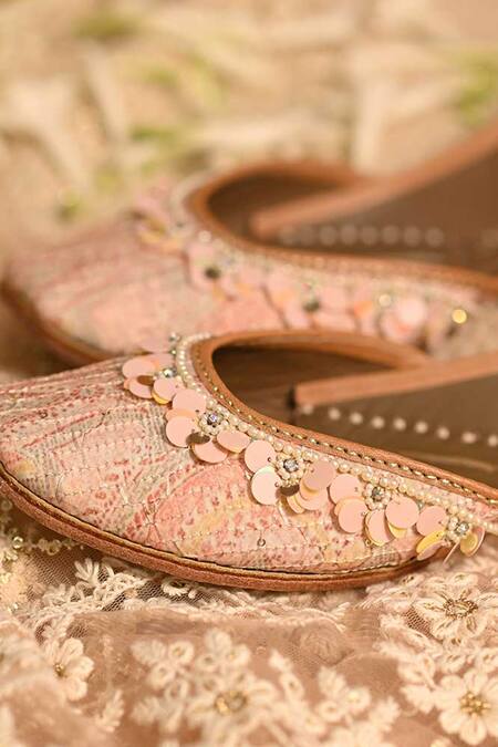 Coral Haze Peach Embroidered Bridget Printed And Juttis Online at Aza Fashions Coral Haze_Peach Embroidered Bridget Printed And Juttis_Online_at_Aza_Fashions