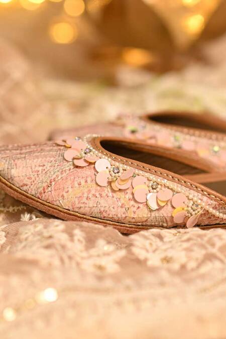 Shop Coral Haze Peach Embroidered Bridget Printed And Juttis Online at Aza Fashions Shop_Coral Haze_Peach Embroidered Bridget Printed And Juttis_Online_at_Aza_Fashions