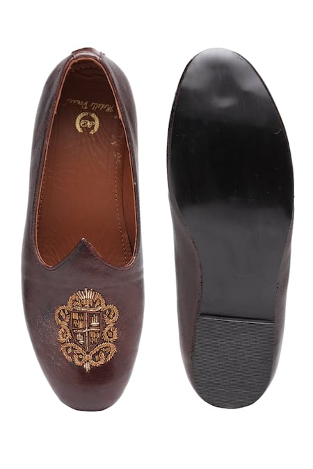 Shop Domani Brown Handcrafted Embroidered Juttis at Aza Fashions Shop_Domani_Brown Handcrafted Embroidered Juttis _at_Aza_Fashions