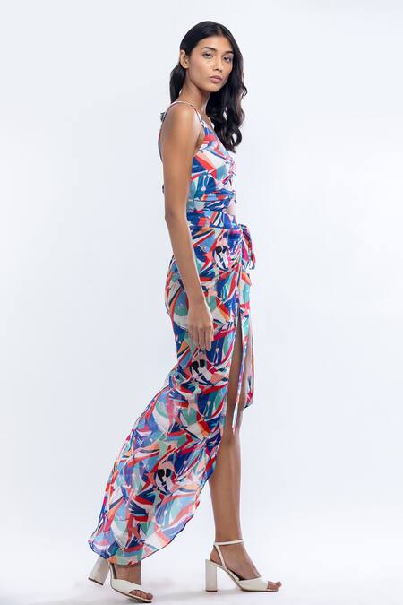 Mandira Wirk Resort_Blue Chiffon And Lyrca Abstract Sweetheart Neck Printed Bodysuit With Wrap _Online_at_Aza_Fashions