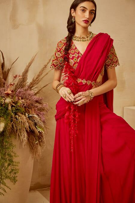 Bhumika Sharma_Red Chiffon, Georgette V Neck Pre-stitched Saree With Blouse_Online_at_Aza_Fashions