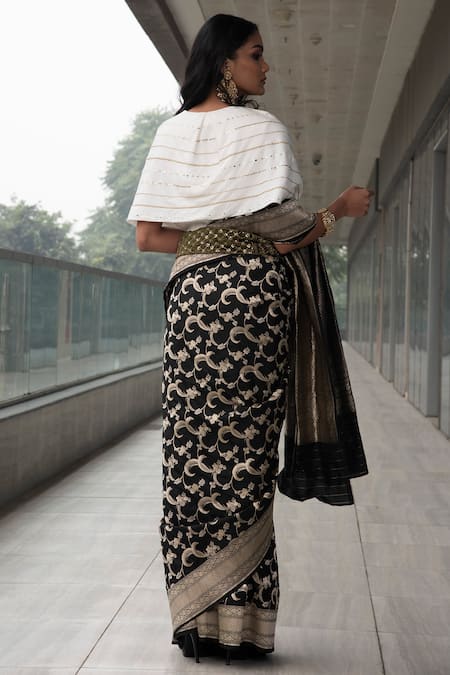 Shop Neha & Tarun Green Saree Pure Katan Silk Round With Embroidered Top at Aza Fashions Shop_Neha & Tarun_Green Saree Pure Katan Silk Round With Embroidered Top _at_Aza_Fashions