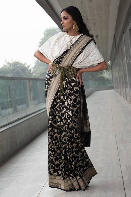 How To Flaunt a Tube Top With A Saree? : #Saree #FromMyCloset - High On  Gloss