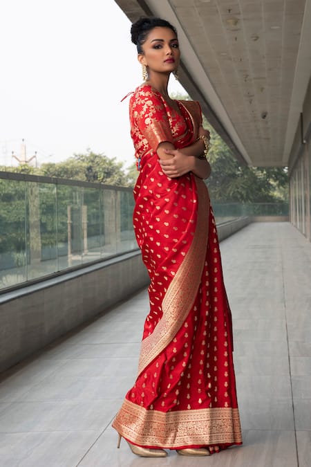 Neha & Tarun Red Saree Pure Katan Silk Satin Scoop Neck With Blouse Online at Aza Fashions Neha & Tarun_Red Saree Pure Katan Silk Satin Scoop Neck With Blouse _Online_at_Aza_Fashions
