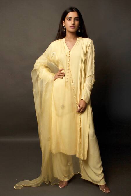 Jasmine Bains_Yellow Kurta And Pant Cupro Georgette Dupatta Silk Organza V Neck Straight Set _Online_at_Aza_Fashions