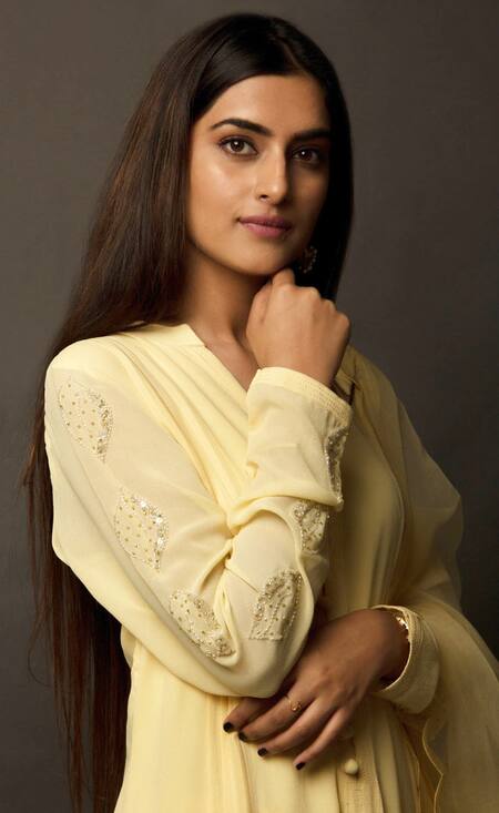 Buy_Jasmine Bains_Yellow Kurta And Pant Cupro Georgette Dupatta Silk Organza V Neck Straight Set _Online_at_Aza_Fashions