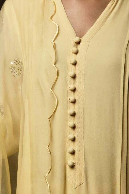 Shop_Jasmine Bains_Yellow Kurta And Pant Cupro Georgette Dupatta Silk Organza V Neck Straight Set _Online_at_Aza_Fashions