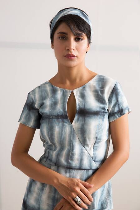 Buy_Bohame_Beige Muslin Silk Round Edrei Tie Dye Jumpsuit_Online_at_Aza_Fashions