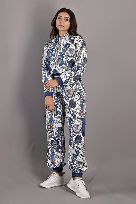 Buy_Bohame_Off White Cotton Satin Floral Mandarin Collar Laurel Print Jacket And Pant Set_Online_at_Aza_Fashions