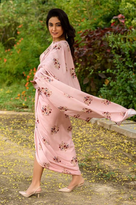 Shop_Pasha India_Pink Linen Floral Print Round Pre-draped Saree With Blouse _at_Aza_Fashions