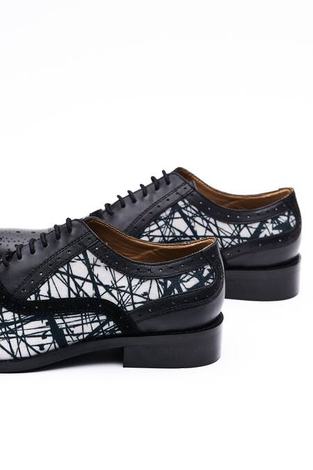 Shop_Mistersinister_Black Crust Leather With Crease-free Printed Canvas Crust Leather Brogue Shoes_Online_at_Aza_Fashions