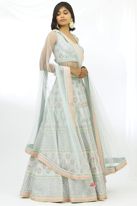 Aariyana Couture Embroidered Bridal Lehenga Set 