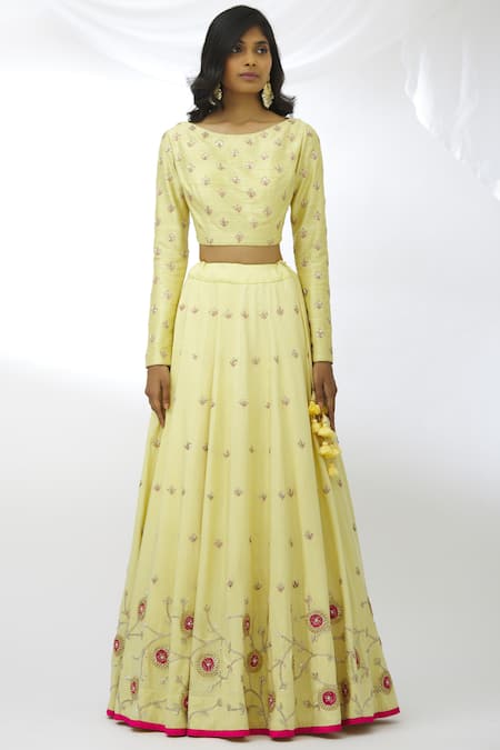 Buy_Aariyana Couture_Yellow Muslin, Net, Silk Beads, Embroidery Round Neck Bridal Lehenga Set_Online_at_Aza_Fashions
