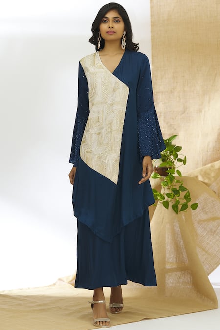 Aariyana Couture Embellished Layered Tunic 