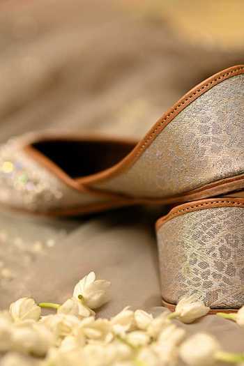Shop_Coral Haze_Silver Carmen Jacquard Embroidered Juttis_Online_at_Aza_Fashions