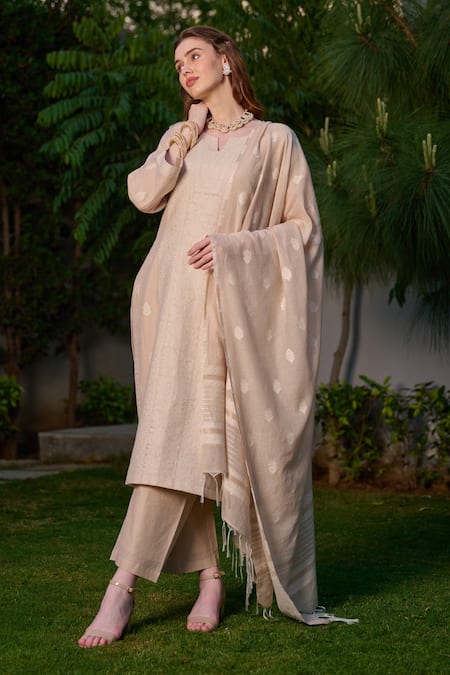 Safaa Beige Velvet Embroidery Round Neck Saaz Chikankari Pattern Woven Kurta Set Online at Aza Fashions Safaa_Beige Velvet Embroidery Round Neck Saaz Chikankari Pattern Woven Kurta Set _Online_at_Aza_Fashions