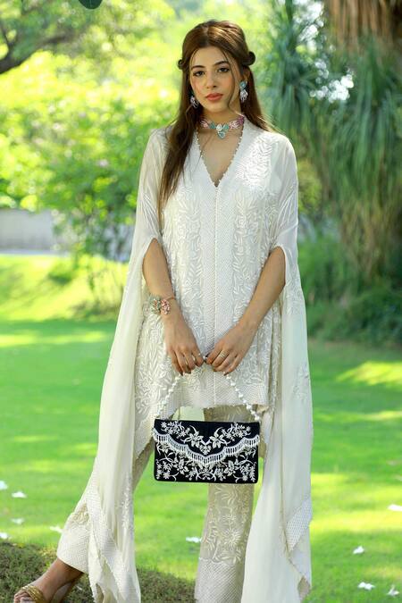 Adora By Ankita_Black Thread And Pearls Hana Embroidered Clutch _Online_at_Aza_Fashions