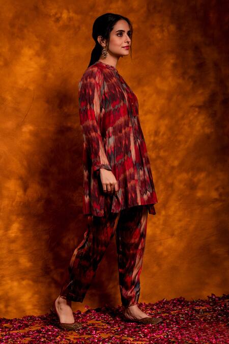 Chandbari_Multi Color Modal Satin Printed Abstract Mandarin Pleated Kurta And Pant Set_Online_at_Aza_Fashions