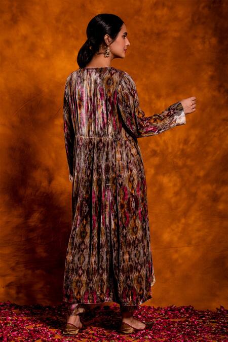 Buy_Chandbari_Multi Color Kurta Silk Velvet Printed Ikat V Neck And Pant Set_Online_at_Aza_Fashions