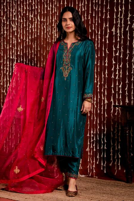 Chandbari_Blue Kurta And Pant Silk Embroidery Zardozi Notched Set_Online_at_Aza_Fashions