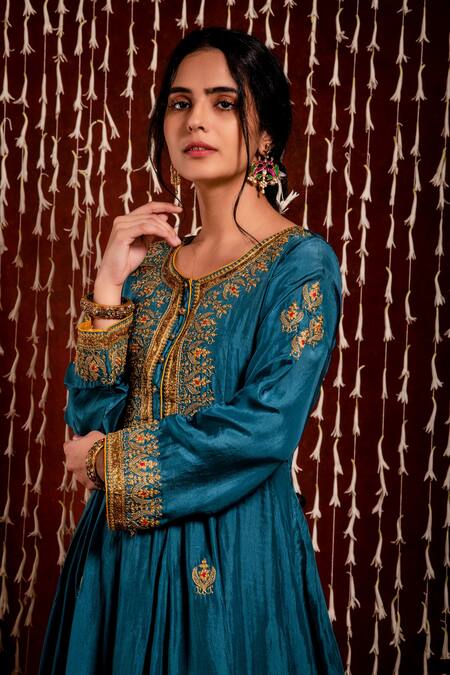 Chandbari Blue Dupatta- Silk Organza, Kurta And Salwar Chanderi Embroidered Anarkali Set at Aza Fashions Chandbari_Blue Dupatta- Silk Organza, Kurta And Salwar Chanderi Embroidered Anarkali Set_at_Aza_Fashions