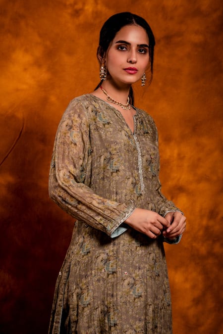 Chandbari_Grey Kurta And Palazzo Chanderi Printed Floral Notched Set_at_Aza_Fashions