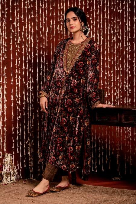 Chandbari Grey Jacket Silk Velvet Printed Floral Jacket Open And Pant Set Online at Aza Fashions Chandbari_Grey Jacket Silk Velvet Printed Floral Jacket Open And Pant Set_Online_at_Aza_Fashions