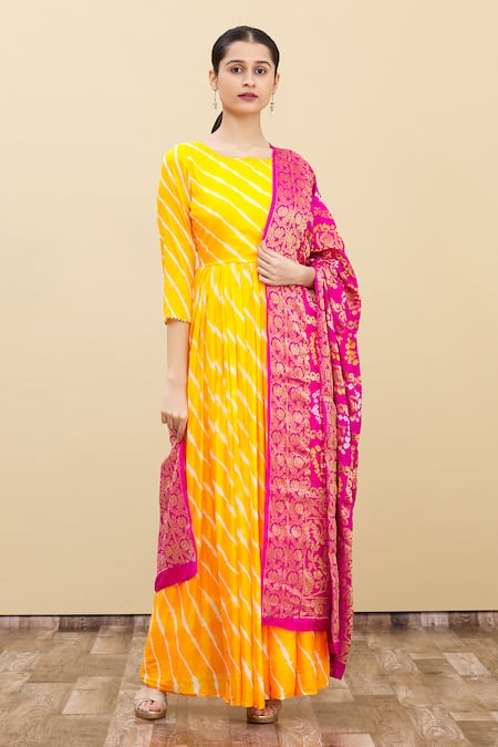 Anarkali Gown With Banarsi Dupatta – Kurti Palette