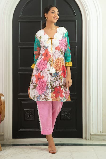 Cin Cin_Multi Color Cotton Printed Floral Motifs V Neck Kurta And Pant Set _Online_at_Aza_Fashions
