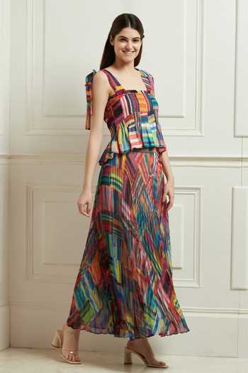 Buy RANNA GILL Multi Color Chiffon Printed Geometric Motifs Square Neck Top at Aza Fashions Buy_RANNA GILL_Multi Color Chiffon Printed Geometric Motifs Square Neck Top _at_Aza_Fashions