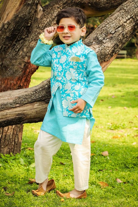 Kurta sets for on sale kids