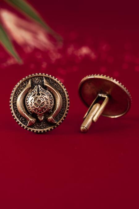 Cosa Nostraa Gold Forest Wonder Carved Cufflinks Online at Aza Fashions Cosa Nostraa_Gold Forest Wonder Carved Cufflinks _Online_at_Aza_Fashions