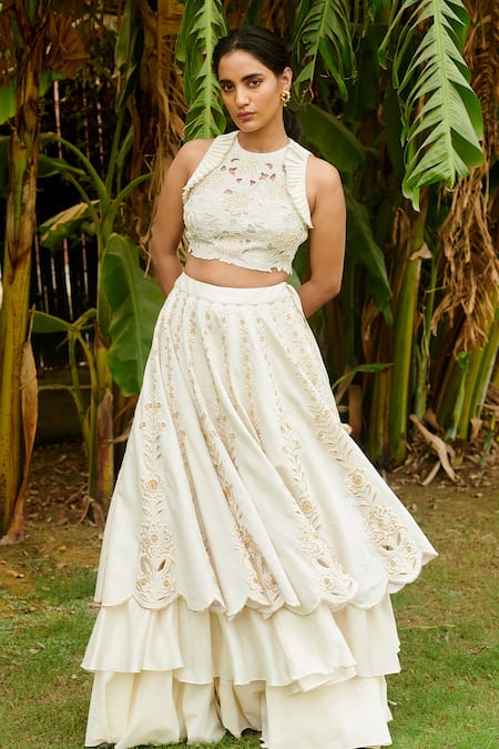 Chandrima White Chanderi Round Embroidered Crop Top Online at Aza Fashions Chandrima_White Chanderi Round Embroidered Crop Top _Online_at_Aza_Fashions