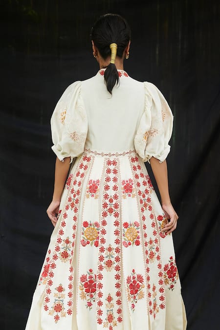 Shop_Chandrima_White Chanderi V Neck Pleated Maxi Dress _at_Aza_Fashions
