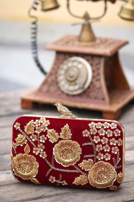 Velvet Embroidered Bridal Handmade Box Clutch Bag at Rs 715 in New Delhi