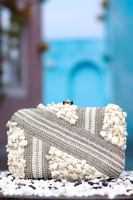 Buy Vintage Style Clutch, Bridal Purse With Pearls, Wedding Clutch Purse,  Bridal Clasp Purse, Elegant Purse, Cocktail Handbag, Victorian Wedding  Online in India - Etsy