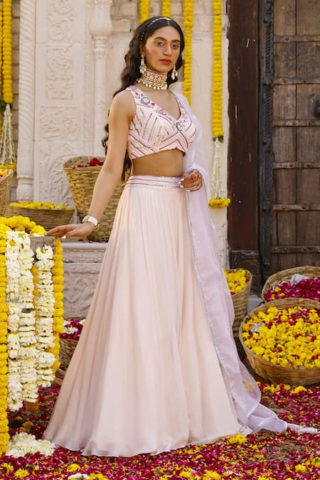 Chhavvi Aggarwal_Peach Georgette Sequin Work, Dabka V Neck Embroidered Bridal Lehenga Set_Online_at_Aza_Fashions