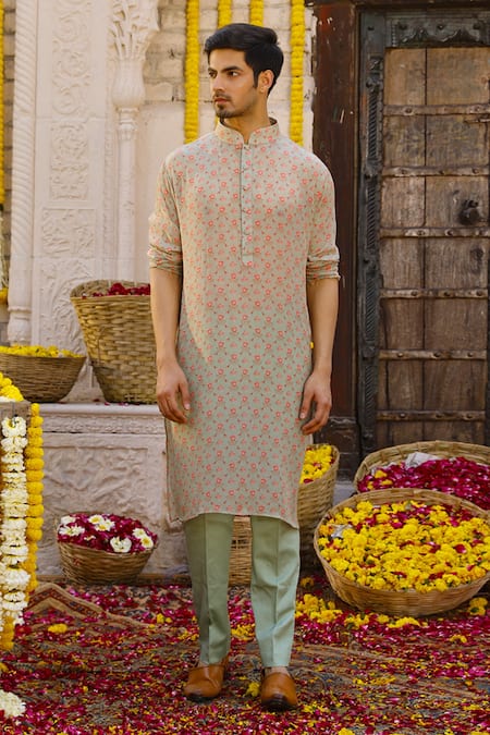 Chhavvi Aggarwal Green Crepe And Glaze Cotton Floral Print Kurta & Pant Set Online at Aza Fashions Chhavvi Aggarwal_Green Crepe And Glaze Cotton Floral Print Kurta & Pant Set _Online_at_Aza_Fashions