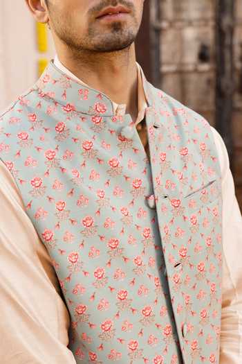 Chhavvi Aggarwal_Green Crepe, Chanderi And Glaze Floral Print Bundi & Kurta Set _Online_at_Aza_Fashions