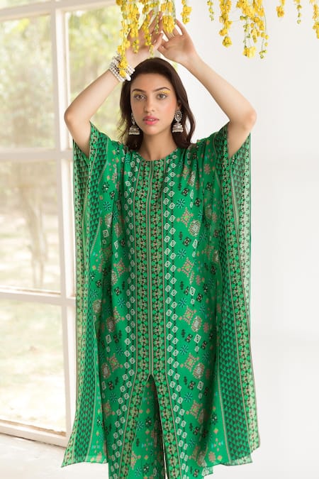 Buy_Chhavvi Aggarwal_Green Crepe Geometric Print High Neck Kaftan And Palazzo Set _Online_at_Aza_Fashions