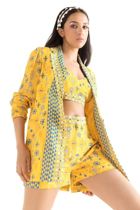 Chhavvi Aggarwal_Yellow Crepe Geometric Print Lapel Collar Jacket Shorts Set _at_Aza_Fashions