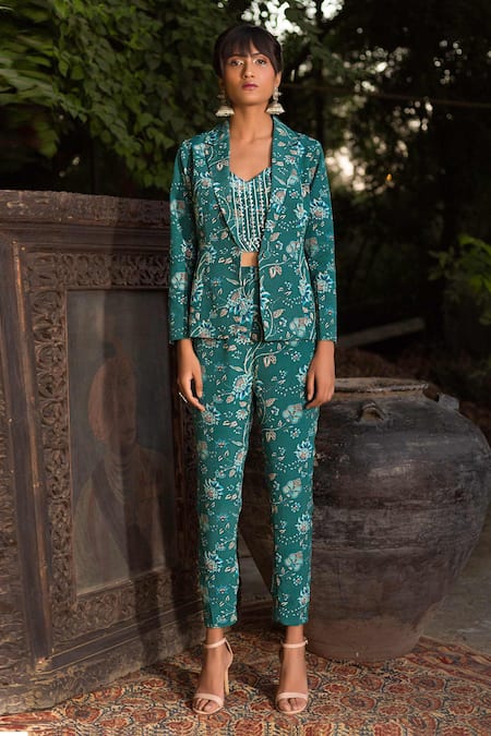 Shop Chhavvi Aggarwal Green Crepe Top V Neck Blazer Lapel Floral Print Suit Set Online at Aza Fashions Shop_Chhavvi Aggarwal_Green Crepe Top V Neck Blazer Lapel Floral Print Suit Set _Online_at_Aza_Fashions