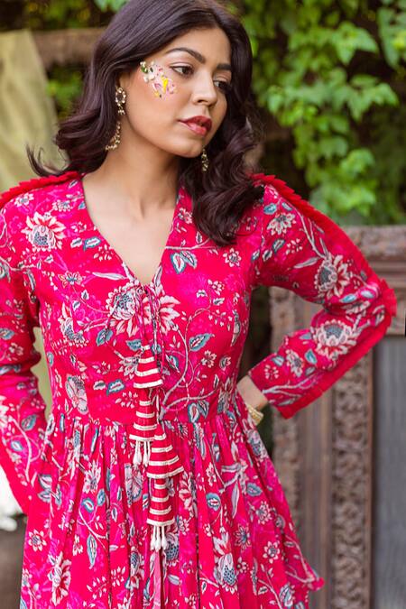 Shop Chhavvi Aggarwal Red Crepe V Neck Floral Print Tunic And Dhoti Pant Set Online at Aza Fashions Shop_Chhavvi Aggarwal_Red Crepe V Neck Floral Print Tunic And Dhoti Pant Set _Online_at_Aza_Fashions