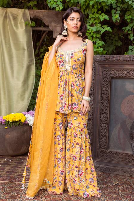 Buy Chhavvi Aggarwal Yellow Organza, Crepe Scoop Neck Floral Print Kurta Sharara Set Online at Aza Fashions Buy_Chhavvi Aggarwal_Yellow Organza, Crepe Scoop Neck Floral Print Kurta Sharara Set _Online_at_Aza_Fashions
